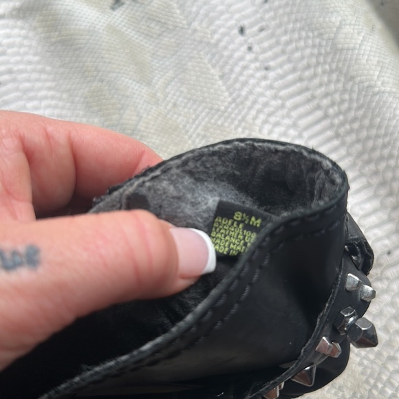 Sam Edelman Adele leather spikes combat boot 4 FOR 100 - Picture 6 of 6